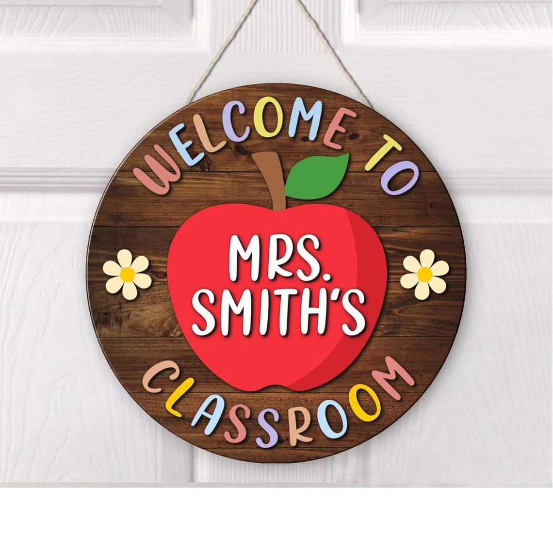 Personalized Apple Classroom Door Sign – Welcome Back to School Teacher Gift